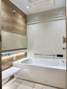 �����CTOTO���j�b�g�o�X�{�H��V����